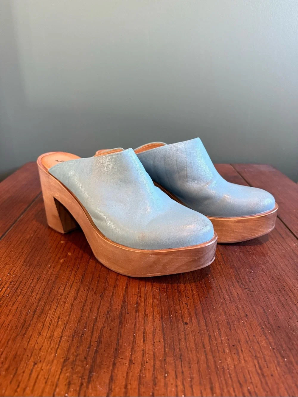 Free People -Suki Platform Clogs - Light Blue Leather Platform Clogs - Picture 3 of 7